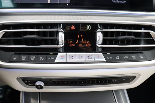 BMW X5 XDRIVE 45e iA M-SPORT + GPS + LEDER + CARPLAY + CAMERA + PDC + CRUISE(ACC) + ALU 22 + TREKHAAK 