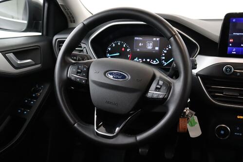 FORD Focus CLIPPER 1.0 i ECOBOOST + GPS + CAMERA + PDC + CRUISE + ALU 