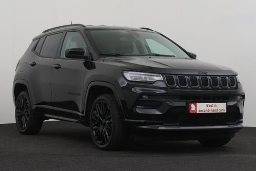 JEEP Compass 1.5 i + A/T + GPS + LEDER + CARPLAY + CAMERA + PDC + CRUISE(ACC) + ALU 