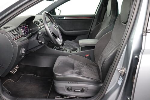 SKODA Superb *COMBI SPORTLINE 1.4TSI iV DSG6 + GPS + CARPLAY + CAMERA + PDC + LEDER/ALCANTARA + PANO DAK + ALU 18