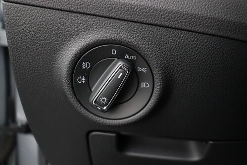 SKODA Superb *COMBI SPORTLINE 1.4TSI iV DSG6 + GPS + CARPLAY + CAMERA + PDC + LEDER/ALCANTARA + PANO DAK + ALU 18