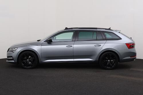 SKODA Superb *COMBI SPORTLINE 1.4TSI iV DSG6 + GPS + CARPLAY + CAMERA + PDC + LEDER/ALCANTARA + PANO DAK + ALU 18