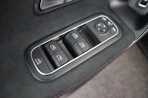 MERCEDES-BENZ A  250 *e LIMOUSINE BUS.SOLUTION iA 8G-DCT + GPS + CARPLAY + CAMERA + PDC + CRUISE(ACC) + LEDER/ALCANTARA + OPEN DKA + ALU 18