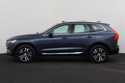 VOLVO XC60 *INSCRIPTION EXPR.2.0T6 RECHARGE e-AWD GEARTRONIC + GPS + CARPLAY + CAMERA +PDC + PANO DAK + CRUISE + ALU 18