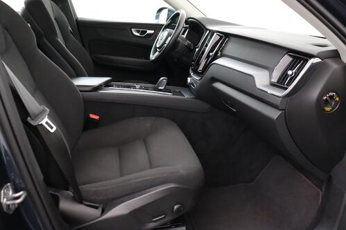 VOLVO XC60 *INSCRIPTION EXPR.2.0T6 RECHARGE e-AWD GEARTRONIC + GPS + CARPLAY + CAMERA +PDC + PANO DAK + CRUISE + ALU 18