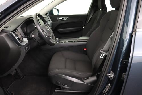 VOLVO XC60 *INSCRIPTION EXPR.2.0T6 RECHARGE e-AWD GEARTRONIC + GPS + CARPLAY + CAMERA +PDC + PANO DAK + CRUISE + ALU 18