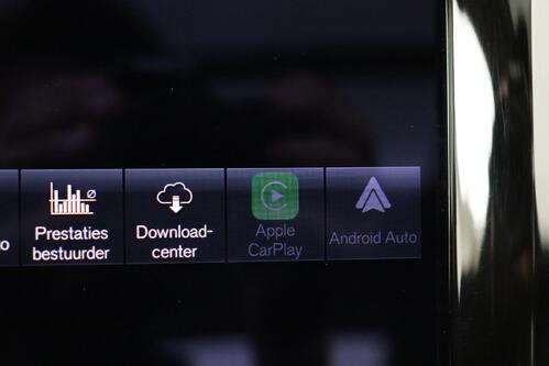 VOLVO XC60 *INSCRIPTION EXPR.2.0T6 RECHARGE e-AWD GEARTRONIC + GPS + CARPLAY + CAMERA +PDC + PANO DAK + CRUISE + ALU 18