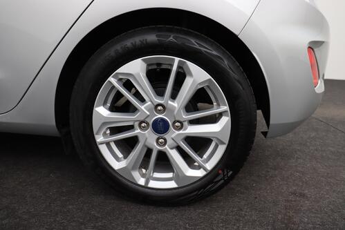 FORD Fiesta *TITANIUM 1.0i ECOBOOST mHEV + GPS + PDC + CRUISE + ALU 16