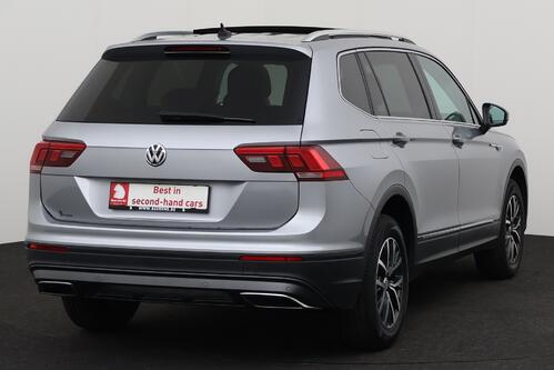 VOLKSWAGEN Tiguan *COMFORTLINE 1.5TSI ACT DSG7 + GPS + LEDER + CARPLAY + CAMERA + PDC + PANO DAK + CRUISE(ACC) + ALU 17 + TREKHAAK 