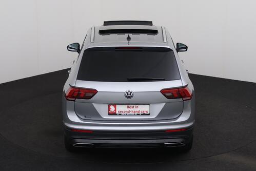 VOLKSWAGEN Tiguan *COMFORTLINE 1.5TSI ACT DSG7 + GPS + LEDER + CARPLAY + CAMERA + PDC + PANO DAK + CRUISE(ACC) + ALU 17 + TREKHAAK 
