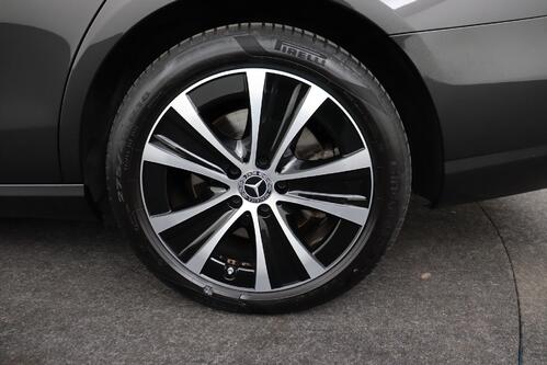 MERCEDES-BENZ E 300 *e BUS.SOLUTION iA 9G-TRONIC + GPS + LEDER + CARPLAY + CAMERA + PDC + CRUISE + ALU 18