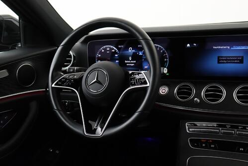 MERCEDES-BENZ E 300 *e BUS.SOLUTION iA 9G-TRONIC + GPS + LEDER + CARPLAY + CAMERA + PDC + CRUISE + ALU 18