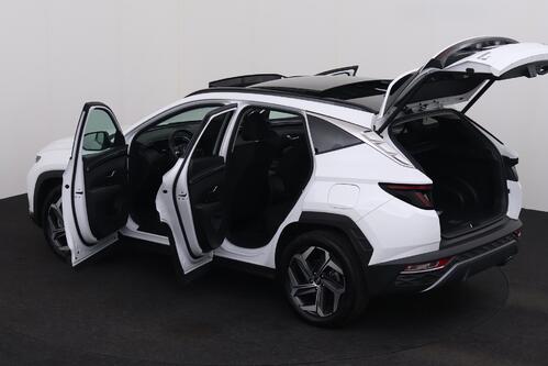 HYUNDAI Tucson LUXURY 1.6 T-GDI PHEV + A/T + GPS + CARPLAY + CAMERA + PDC + CRUISE(ACC) + PANO DAK + ALU 