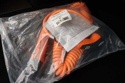 HYUNDAI Tucson LUXURY 1.6 T-GDI PHEV + A/T + GPS + CARPLAY + CAMERA + PDC + CRUISE(ACC) + PANO DAK + ALU 