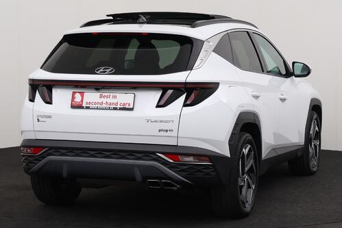 HYUNDAI Tucson LUXURY 1.6 T-GDI PHEV + A/T + GPS + CARPLAY + CAMERA + PDC + CRUISE(ACC) + PANO DAK + ALU 