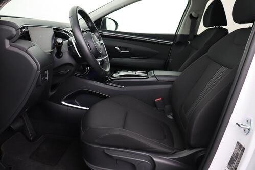 HYUNDAI Tucson LUXURY 1.6 T-GDI PHEV + A/T + GPS + CARPLAY + CAMERA + PDC + CRUISE(ACC) + PANO DAK + ALU 