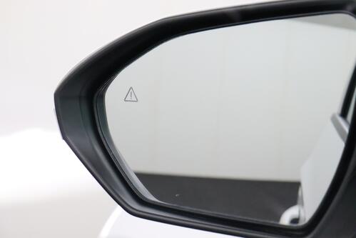 HYUNDAI Tucson LUXURY 1.6 T-GDI PHEV + A/T + GPS + CARPLAY + CAMERA + PDC + CRUISE(ACC) + PANO DAK + ALU 