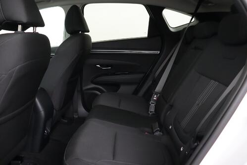 HYUNDAI Tucson LUXURY 1.6 T-GDI PHEV + A/T + GPS + CARPLAY + CAMERA + PDC + CRUISE(ACC) + PANO DAK + ALU 