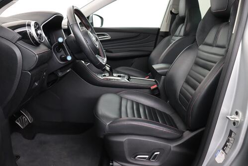 MG EHS LUXURY 1.5 TGI PHEV + A/T + GPS + LEDER + CARPLAY + CAMERA + PDC + CRUISE + PANO DAK + ALU 