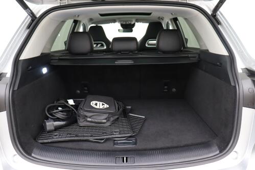 MG EHS LUXURY 1.5 TGI PHEV + A/T + GPS + LEDER + CARPLAY + CAMERA + PDC + CRUISE + PANO DAK + ALU 