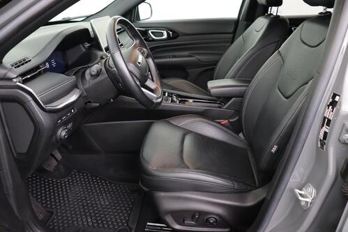 JEEP Compass 1.3i 4WD PHEV + A/T + GPS + LEDER + CAMERA + PDC + PANO DAK + CRUISE (ACC) + ALU 19