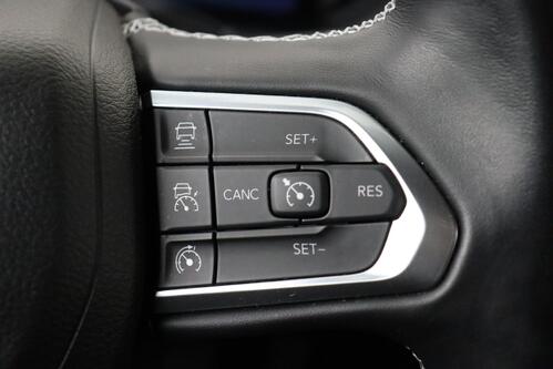 JEEP Compass 1.3i 4WD PHEV + A/T + GPS + LEDER + CAMERA + PDC + PANO DAK + CRUISE (ACC) + ALU 19