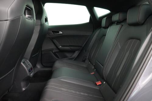 CUPRA Formentor 1.4 TSI DSG + GPS + CARPLAY + CAMERA + PDC + CRUISE (ACC) + ALU 19