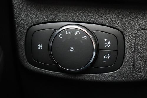 FORD Focus 1.0i Ecoboost MHEV ST-Line X + GPS + CAMERA + PDC + PANO DAK + CRUISE(ACC) + ALU 17