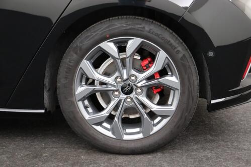 FORD Focus 1.0i Ecoboost MHEV ST-Line X + GPS + CAMERA + PDC + PANO DAK + CRUISE(ACC) + ALU 17