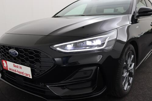 FORD Focus 1.0i Ecoboost MHEV ST-Line X + GPS + CAMERA + PDC + PANO DAK + CRUISE(ACC) + ALU 17