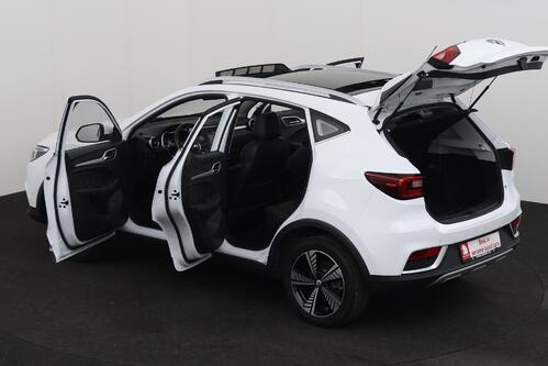 MG ZS EV + CAMERA + PDC + CRUISE + LEDER + PANO + ALU 17