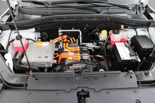 MG ZS EV + CAMERA + PDC + CRUISE + LEDER + PANO + ALU 17