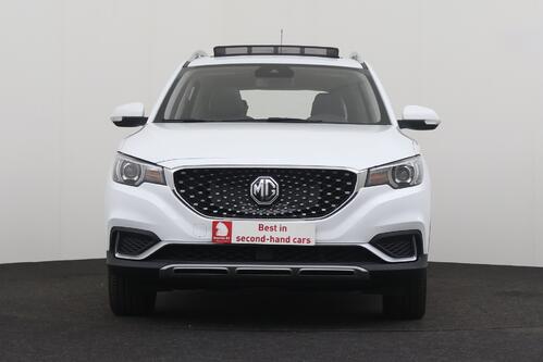 MG ZS EV + CAMERA + PDC + CRUISE + LEDER + PANO + ALU 17