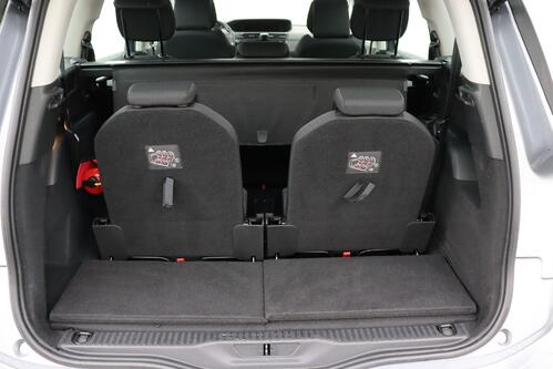 CITROEN C4 SpaceTourer FEEL  1.2 PURETECH EAT8 + 7PL. + A/T + GPS + CARPLAY + PDC + CRUISE + ALU 