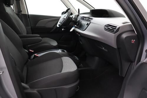 CITROEN C4 SpaceTourer FEEL  1.2 PURETECH EAT8 + 7PL. + A/T + GPS + CARPLAY + PDC + CRUISE + ALU 