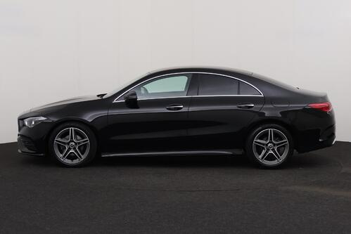 MERCEDES-BENZ CLA 180 *AMG-LINE iA 7G-DCT + GPS + LEDER/ALCANTARA + CAMERA + PDC + CRUISE + ALU 18