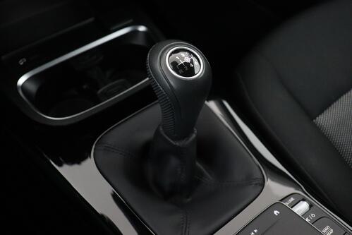 MERCEDES-BENZ A 160 *BUS.SOLUTION i + GPS + CAMERA + PDC + CRUISE + ALU 16