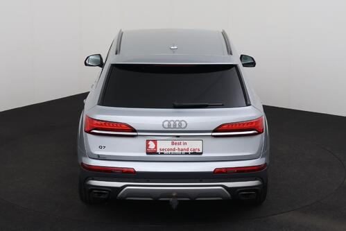 AUDI Q7 *QUATTRO ATTRACTION 55 3.0TFSI-e TIPTRONIC + GPS + LEDER + CAMERA + PDC + CRUISE + ALU 19 + TREKHAAK 