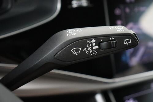 AUDI Q7 *QUATTRO ATTRACTION 55 3.0TFSI-e TIPTRONIC + GPS + LEDER + CAMERA + PDC + CRUISE + ALU 19 + TREKHAAK 