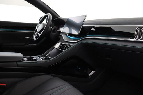 BYD Seal U COMFORT 71.8 kWh + A/T + GPS + LEDER + CARPLAY + CAMERA + PDC + CRUISE(ACC) + PANO DAK + ALU 19