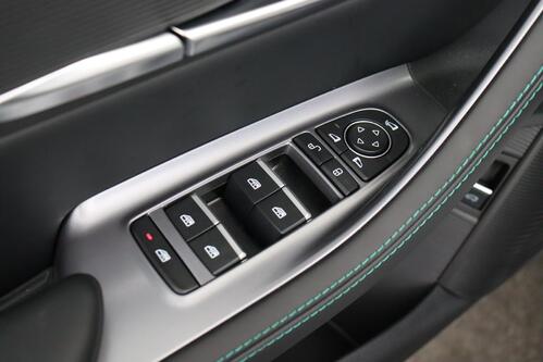 BYD Seal U COMFORT 71.8 kWh + A/T + GPS + LEDER + CARPLAY + CAMERA + PDC + CRUISE(ACC) + PANO DAK + ALU 19