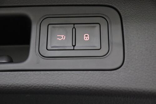 BYD Seal U COMFORT 71.8 kWh + A/T + GPS + LEDER + CARPLAY + CAMERA + PDC + CRUISE(ACC) + PANO DAK + ALU 19