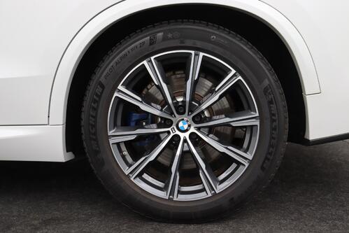 BMW X5 X-DRIVE 30 DA M-SPORT + 7PL. + GPS + LEDER + CARPLAY + CAMERA + PDC + CRUISE(ACC) + PANO DAK + ALU + TREKHAAK 