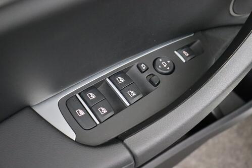 BMW X4 X-DRIVE 30 iA  M-SPORT  + GPS + LEDER + CARPLAY + CAMERA + PDC + CRUISE + ALU 