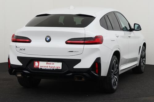 BMW X4 X-DRIVE 30 iA  M-SPORT  + GPS + LEDER + CARPLAY + CAMERA + PDC + CRUISE + ALU 