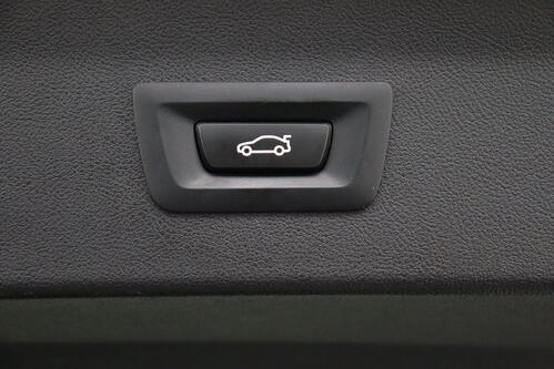 BMW X4 X-DRIVE 30 iA  M-SPORT  + GPS + LEDER + CARPLAY + CAMERA + PDC + CRUISE + ALU 