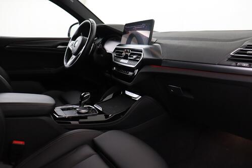 BMW X4 X-DRIVE 30 iA  M-SPORT  + GPS + LEDER + CARPLAY + CAMERA + PDC + CRUISE + ALU 