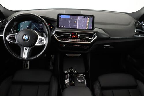 BMW X4 X-DRIVE 30 iA  M-SPORT  + GPS + LEDER + CARPLAY + CAMERA + PDC + CRUISE + ALU 