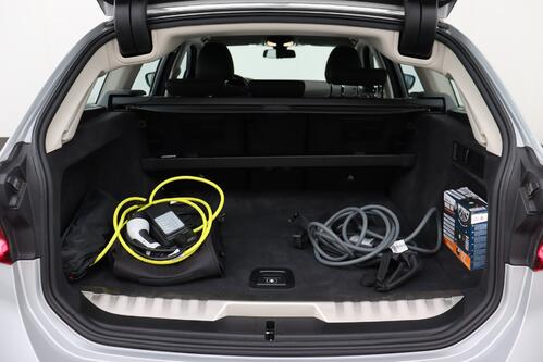 BMW 330 e TOURING iA + GPS + CARPLAY + PDC + CRUISE + ALU 