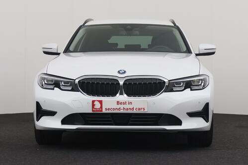BMW 330 G20 e iA M-SPORT + GPS + CARPLAY + PDC + CRUISE(ACC) + ALU 17 + TREKHAAK 